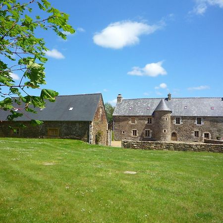 Gite Du Manoir Du Cosquer Pommerit-Jaudy Buitenkant foto